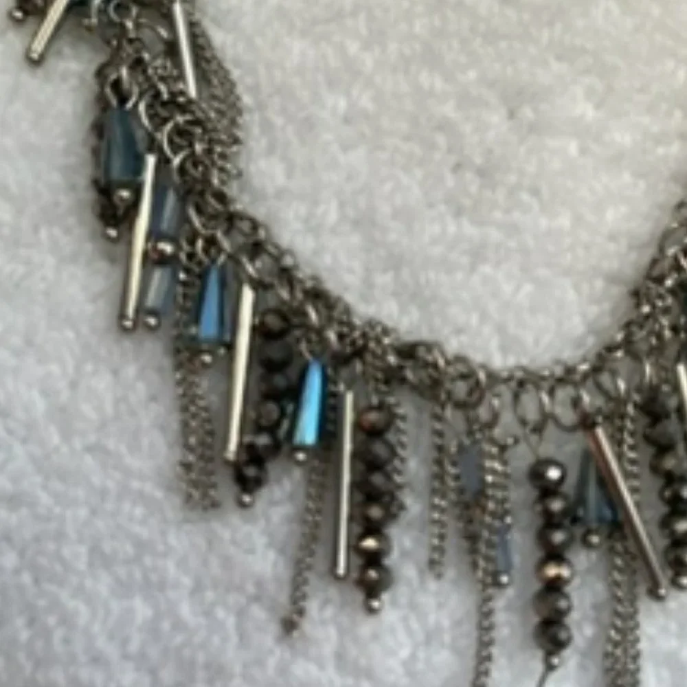 Necklace - Picture 7 of 11